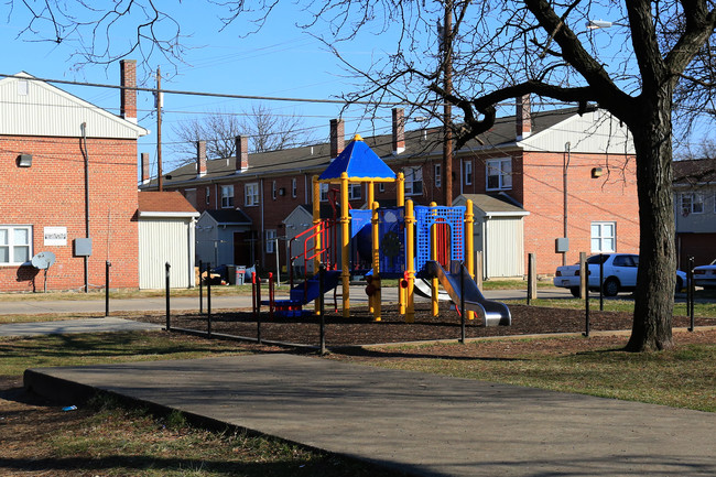 Brooklyn Homes in Baltimore, MD - Building Photo - Building Photo