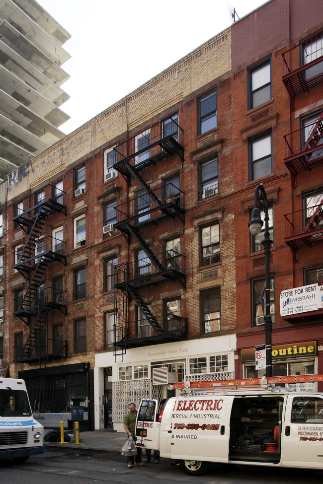 170 Ludlow St in New York, NY - Foto de edificio - Building Photo