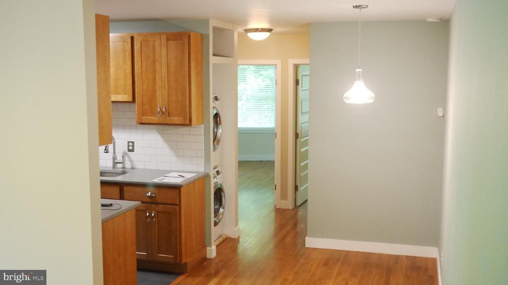 514 Ridge Rd SE-Unit -111 in Washington, DC - Building Photo