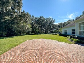 6425 NW 202nd Pl in Micanopy, FL - Building Photo - Building Photo