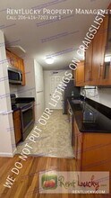 2731 SW 332nd Ct in Federal Way, WA - Building Photo - Building Photo