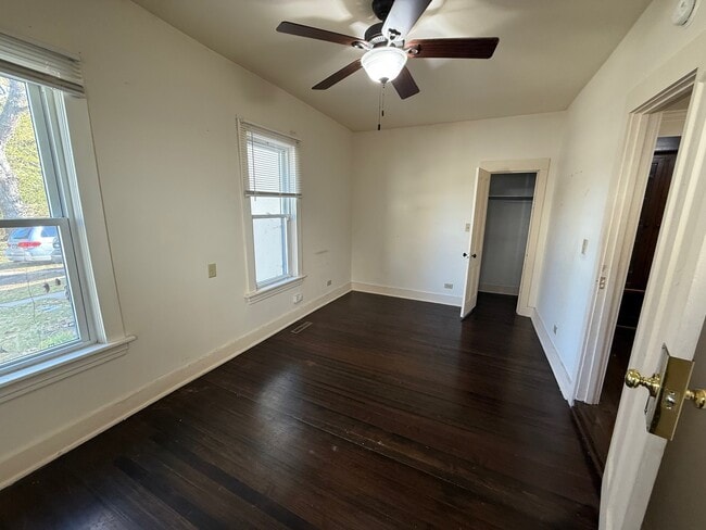 323 West St in Waukegan, IL - Building Photo - Building Photo