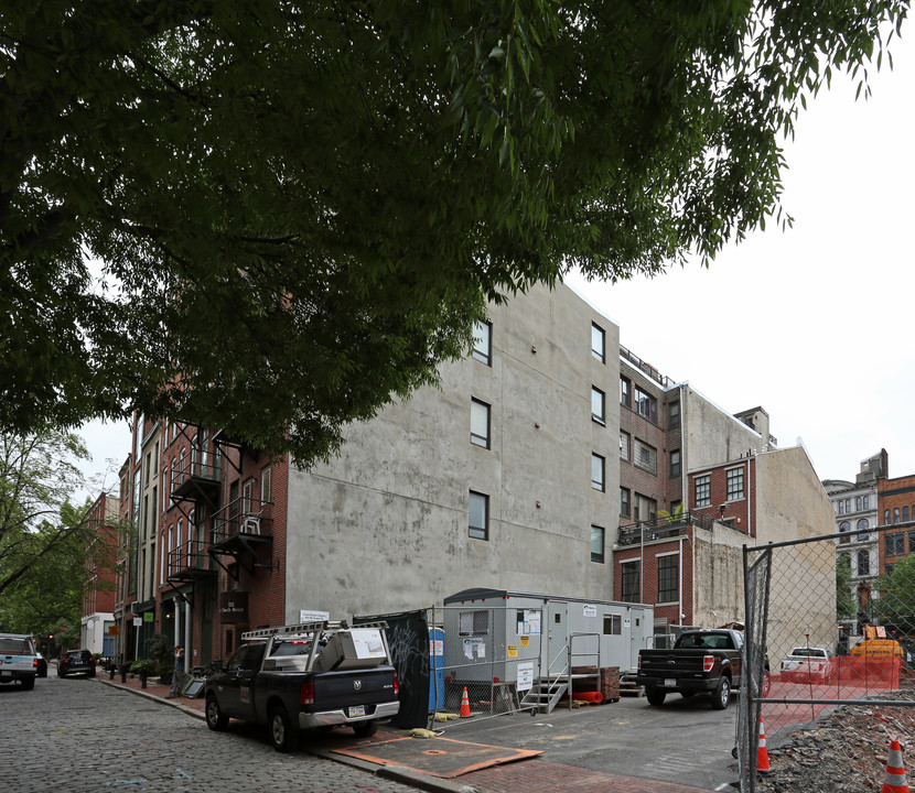 222 Church Street Apartments in Philadelphia, PA - Building Photo