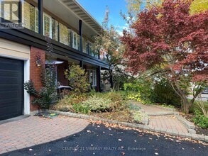 2298 Bowman Rd in Ottawa, ON - Building Photo - Building Photo