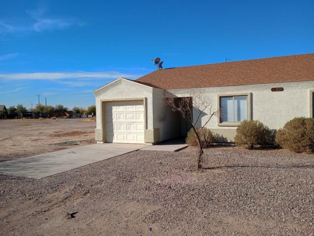 4130 N Cortez Dr in Eloy, AZ - Foto de edificio