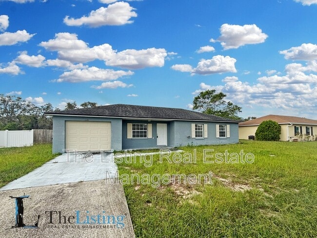 5653 Viburnum Ct in Polk City, FL - Building Photo - Building Photo