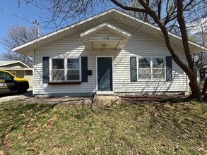 1428 N Brown Ave in Springfield, MO - Building Photo - Building Photo