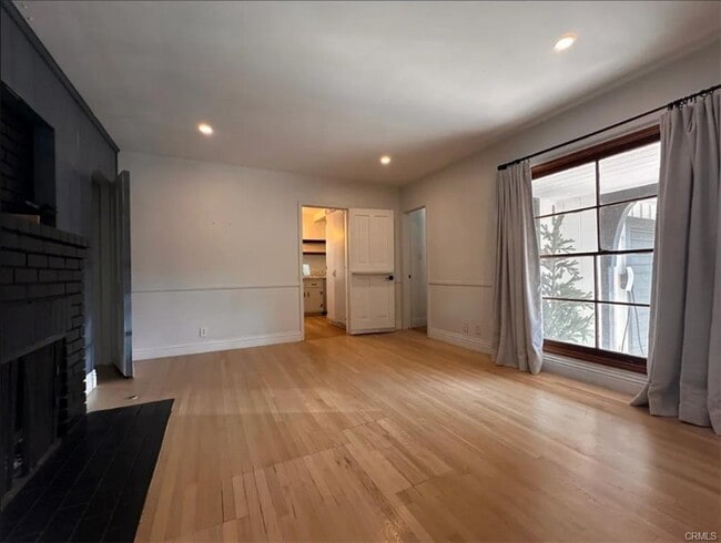 property at 3021 W Clark Ave