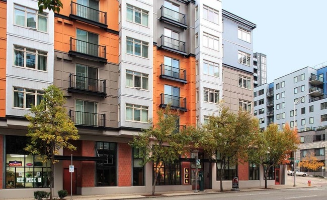 Wes on Western in Seattle, WA - Foto de edificio - Building Photo