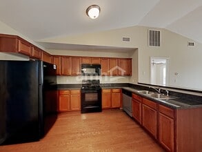 2106 Bimelech Ln in Murfreesboro, TN - Foto de edificio - Building Photo