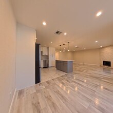 2720 Otter Creek Ct in Las Vegas, NV - Building Photo - Building Photo