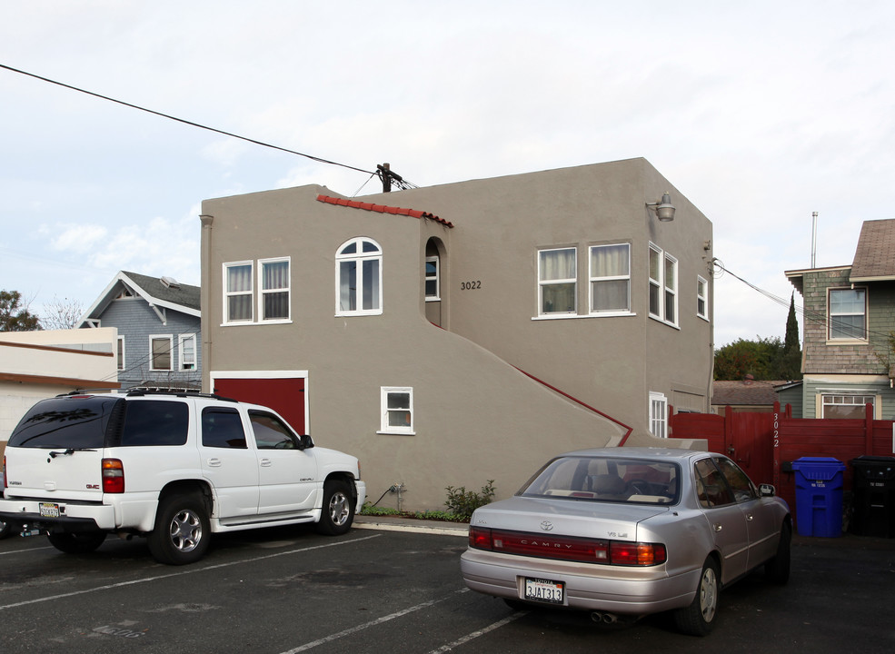 3020-3022 Cedar St in San Diego, CA - Building Photo