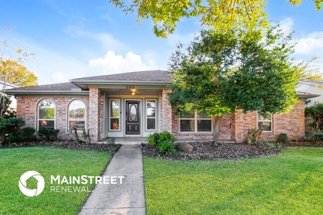 1336 Colmar Dr