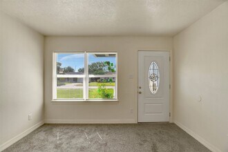1307 Belshire Rd in Pasadena, TX - Building Photo - Building Photo