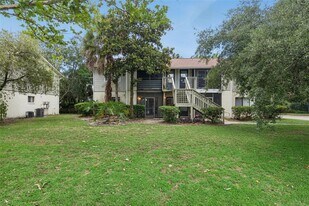 7302 Swallow Run in Winter Park, FL - Building Photo
