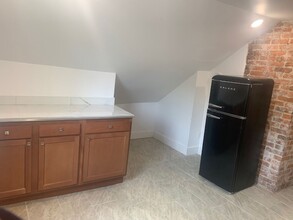 129 3rd St in Aspinwall, PA - Building Photo - Building Photo
