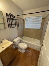 213 Aviation Ave in Schertz, TX - Building Photo - Building Photo