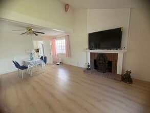 2959 Texas Ave in Simi Valley, CA - Building Photo - Building Photo