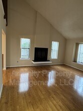 704 Ninebark Ct in Newport News, VA - Building Photo - Building Photo