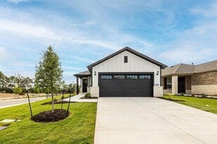 201 Coachsmith St in Georgetown, TX - Building Photo