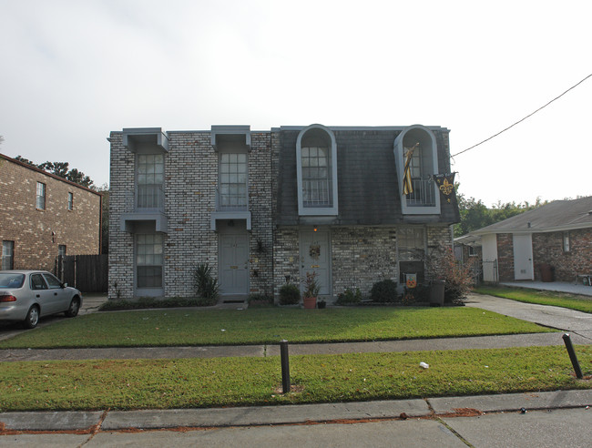 1145 Carrollton Ave in Metairie, LA - Building Photo - Building Photo