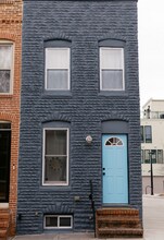 1215 Cooksie St in Baltimore, MD - Foto de edificio - Building Photo