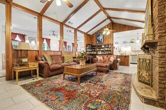 14140 Hillcrest Rd in Dallas, TX - Building Photo - Building Photo