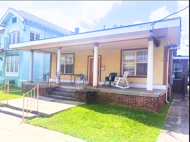 property at 5832 Willow St