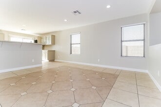 11545 W Scotts Dr in El Mirage, AZ - Building Photo - Building Photo