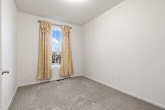 5744 N Jebel Wy in Aurora, CO - Building Photo - Building Photo