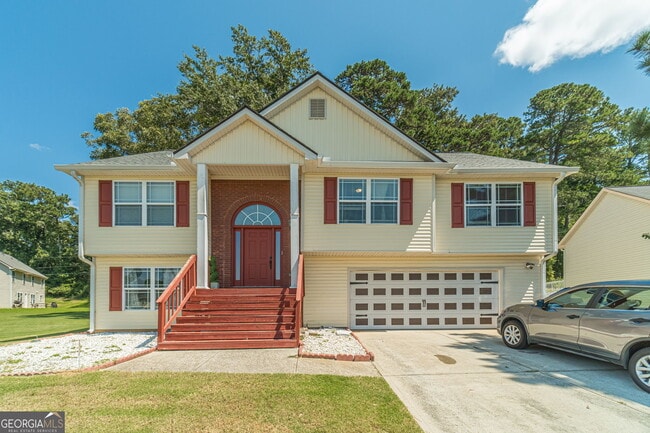 property at 204 Ocean Liner Dr