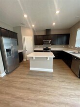 11525 Palmetto Sands Ct in Westchase, FL - Building Photo - Building Photo