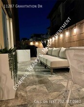 11287 Gravitation Dr in Las Vegas, NV - Building Photo - Building Photo