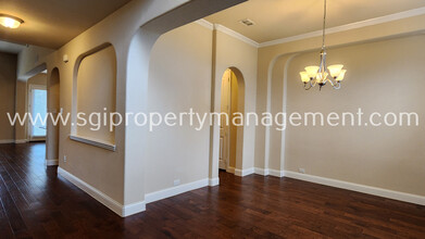 989 Bentley Drive in Roanoke, TX - Building Photo - Building Photo