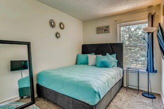 99 N Moline St in Aurora, CO - Building Photo - Building Photo