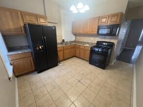 7134 S University Ave, Unit 2 in Chicago, IL - Building Photo - Building Photo