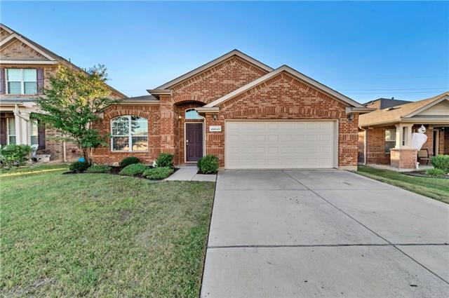 15645 Landing Creek Ln in Roanoke, TX - Building Photo