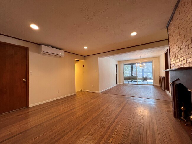 2 Crugers Ave-Unit -1 in Croton-on-Hudson, NY - Building Photo - Building Photo