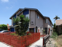 4575 Oregon St in San Diego, CA - Building Photo - Building Photo