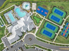 16040 Sunny Day Dr in Bradenton, FL - Building Photo - Building Photo
