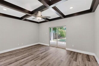 1703 Ash Crescent St in Fort Worth, TX - Building Photo - Building Photo