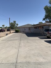 444 W Ivyglen St, Unit 4 in Mesa, AZ - Building Photo - Building Photo
