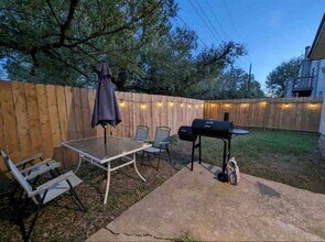 1725 Horseshoe Cir in Round Rock, TX - Building Photo - Building Photo