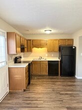 2038 Salisbury Dr in Bowling Green, KY - Building Photo - Building Photo