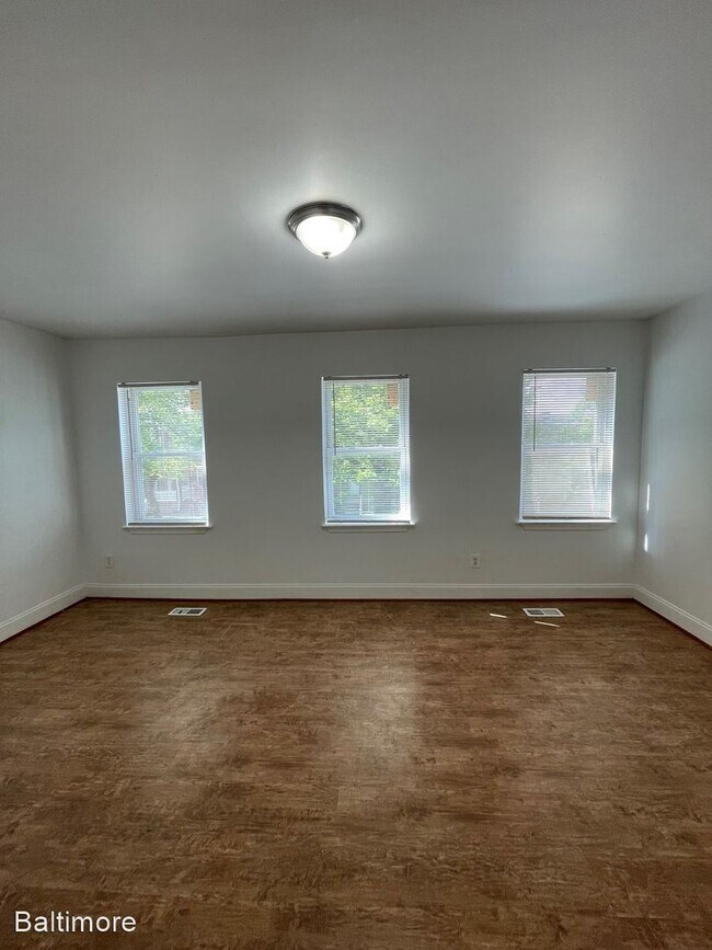 2309 Aiken St photo'