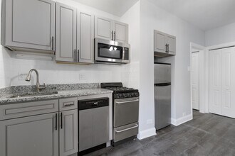 4555 Malden St in Chicago, IL - Building Photo - Building Photo