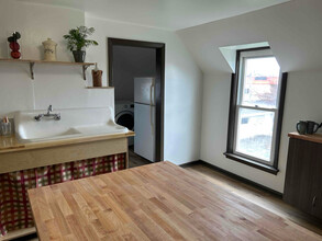1416 Elm Ave in Superior, WI - Building Photo - Building Photo