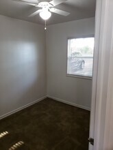 510 Fig St, Unit #6 in Moses Lake, WA - Foto de edificio - Building Photo