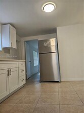 224 NW 13th Ct in Dania Beach, FL - Building Photo - Building Photo