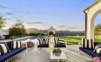 16866 Charmel Ln in Los Angeles, CA - Building Photo - Building Photo